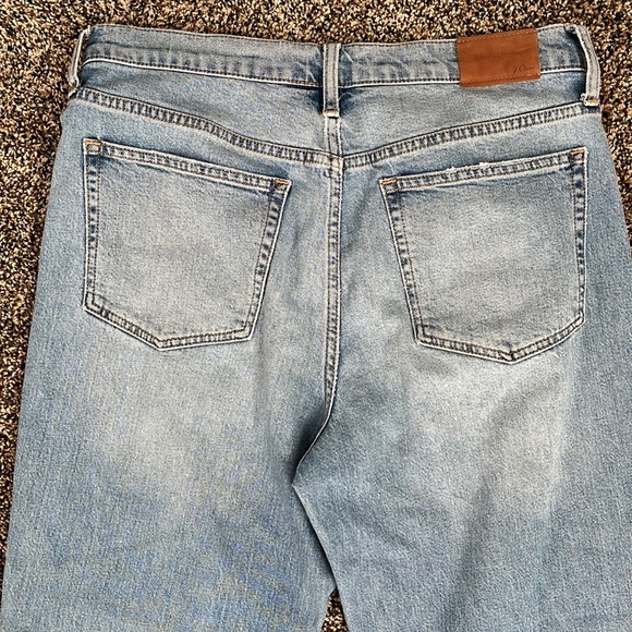 *2/$90, 3/$80 4/$70* J. Crew Slim Boyfriend Jean, NWOT - Picture 4 of 5